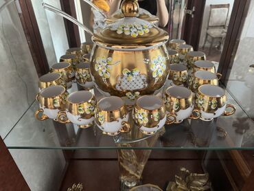 вазы для фруктов и конфет: Bohemia Qızılı naxışlı şüşə-porcelan punch/kompot dəsti - Geniş