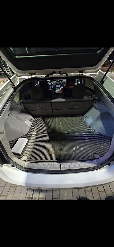 Toyota: Toyota Prius: 2015 г., 1.8 л, Автомат, Гибрид, Лифтбек — 8