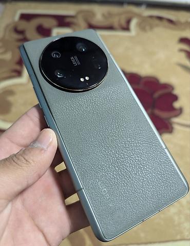 512: Xiaomi 13 Ultra, 12/512 ГБ (память в системе: ~67,0 ГБ занято из 512 — 3