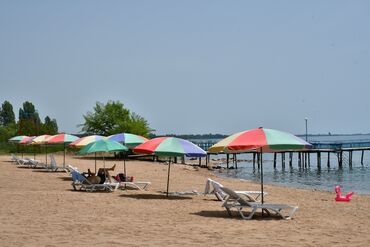 Иссык-Куль 2025: Номер, НЕПТУН Детская площадка, Футбольное поле, Парковка, стоянка — 9