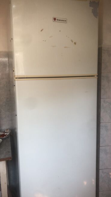 indesit ds 4160 s: Нерабочий 2 двери Swizer Холодильник Продажа, цвет - Белый