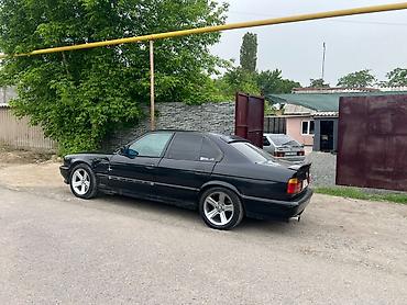 5: BMW 5 series: 1991 г., Бензин, Седан — 5