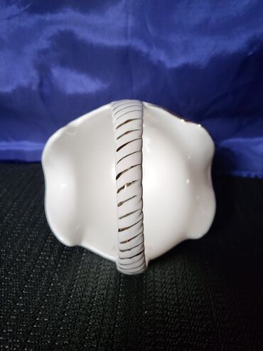 Ostalo posuđe: Korpa nova,vintaz,bombonijera Limonz stil Harmony. Porcelanska — 9