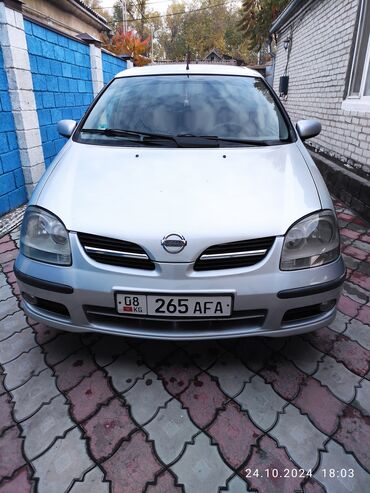 автомобили ниссан: Nissan Tino: 2004 г., 1.8 л, Автомат, Бензин