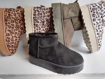 Ugg obuća: 38 — 1