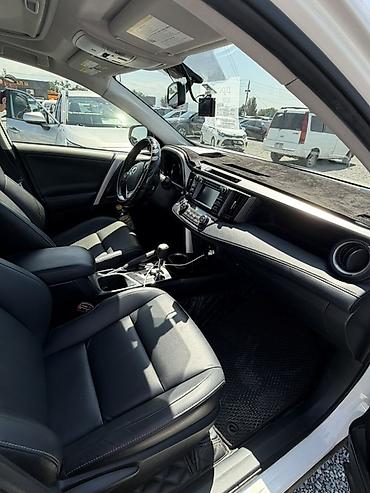тойота рав 4 2017: Toyota RAV4: 2017 г., 2.5 л, Автомат, Бензин, Кроссовер — 9