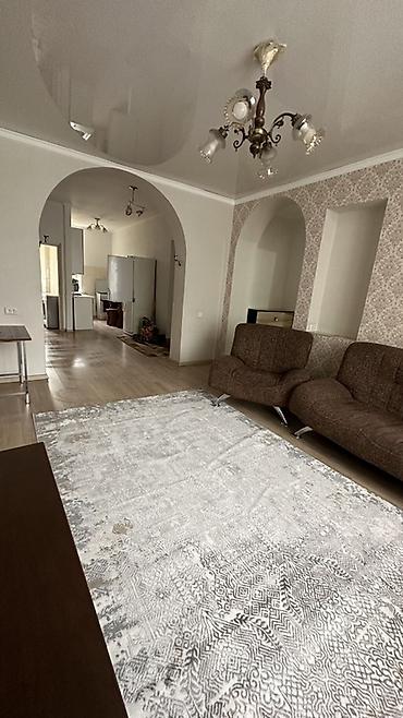 сталинки: 2 комнаты, 69 м², Сталинка, 2 этаж, Косметический ремонт — 1