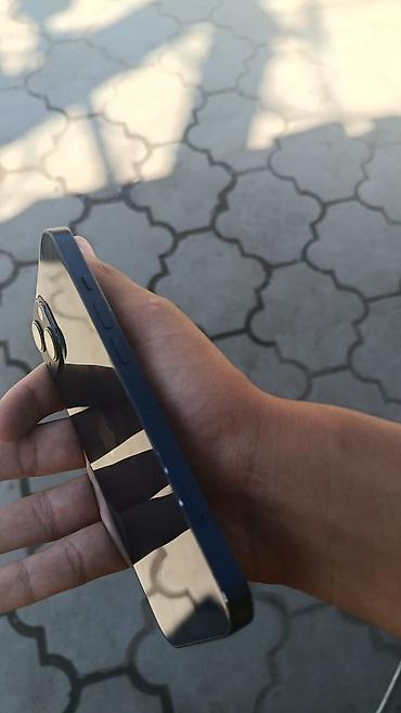 iphone13pro max: IPhone 13, Б/у, 128 ГБ, Зарядное устройство, Защитное стекло, 74 % — 2