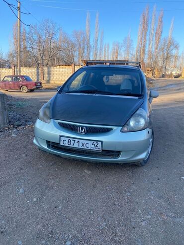 Honda: Honda Fit: 2002 г., 1.3 л, Бензин