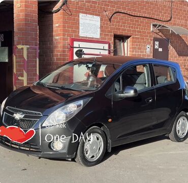 купить машину в рассрочку: Chevrolet Spark: 2013 г., 1 л, Автомат, Бензин, Хэтчбэк