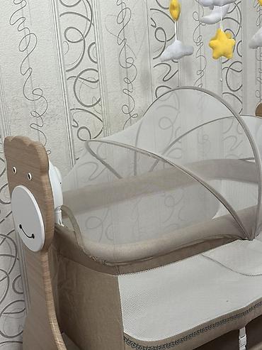 кровати медицинские механические: 🤎 Продам электронную детскую кроватку-люльку Cool Baby 🤎 ✨ Стильная — 3