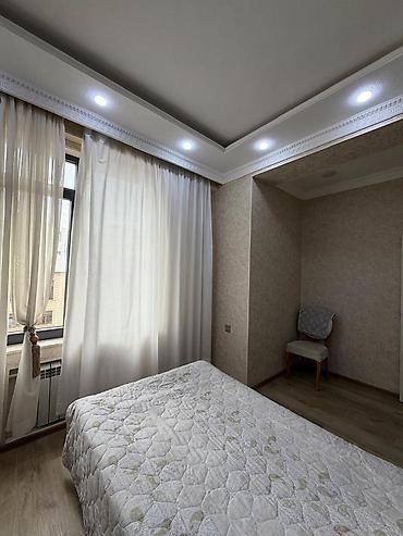 3 korona: 3 otaqlı, Yeni tikili, m. Xətai, 79 kv. m — 3