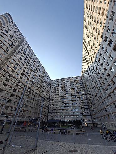 qebele ev: Yasamal, 3 otaqlı, Yeni tikili, m. 20 Yanvar, 107 kv. m — 9