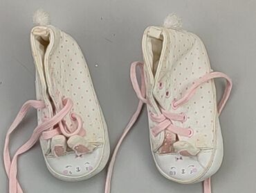 wysokie buty na zime: Buciki niemowlęce, F&F, 15 i mniejsze, stan - Dobry