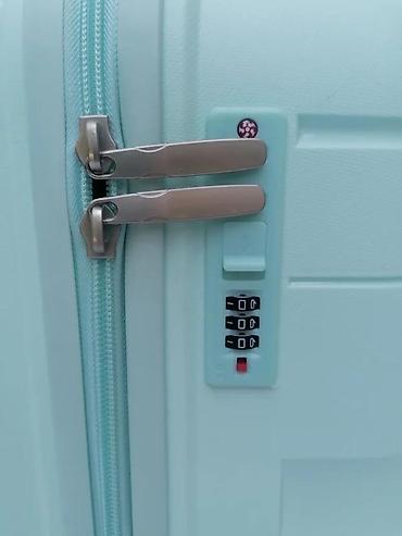 Putni koferi i torbe: Tvrdi kofer na točkiće – mint zelena boja - Materijal: lagana tvrda — 4