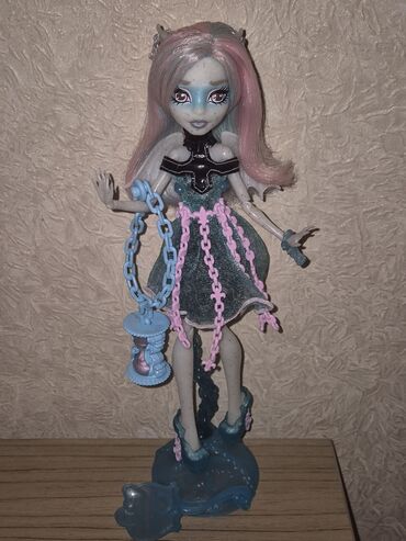 pop it в азербайджане: Rochelle Goyle Haunted kuklası. İdeal vəziyyətdə, bütün aksesuarları