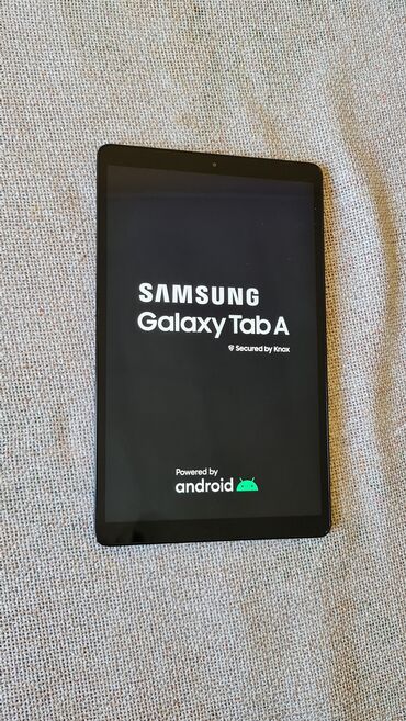 Tableti: Tablet sa blutut tastaturim I maskom,veliki 10 inca, kao nov bez — 25