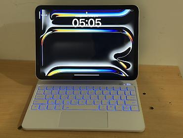 ikinci el ipad pro: İşlənmiş Apple iPad 11 (2025), 11", 128 GB, Ünvandan götürmə, Ödənişli çatdırılma — 5