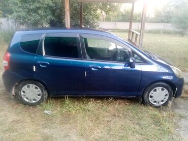 ешка 3 2: Honda Fit: 2002 г., 1.3 л, Автомат, Бензин, Внедорожник