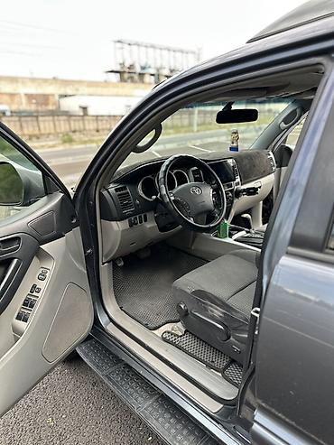 фораннер 215: Toyota 4Runner: 2004 г., 4 л, Автомат, Газ, Внедорожник — 8