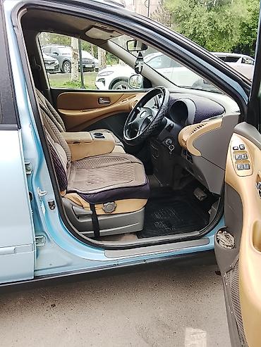 e klass: Nissan Tino: 1999 г., 2 л, Вариатор, Газ, Минивэн — 5