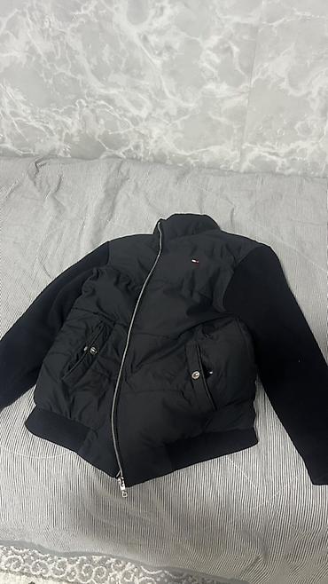 Курткалар: Эркектердин курткасы, L, Tommy Hilfiger, Колдонулган, түсү - Кара, Өзү алып кетүү — 3
