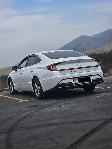 Продажа авто: Hyundai Sonata: 2019 г., 2 л, Автомат, Бензин, Седан — 4
