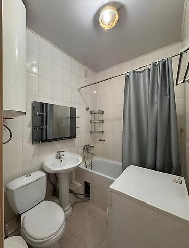 Продажа квартир: 2 комнаты, 53 м², 106 серия улучшенная, 1 этаж, Косметический ремонт — 4