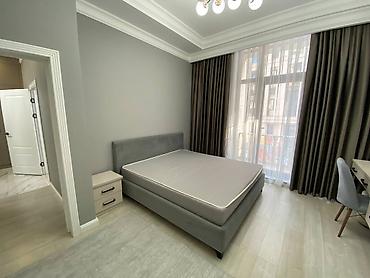 Долгосрочная аренда квартир: 3 комнаты, Риэлтор, Без подселения, С мебелью полностью — 10