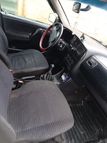 Volkswagen: Volkswagen Golf: 2 l | 1994 il Universal — 13