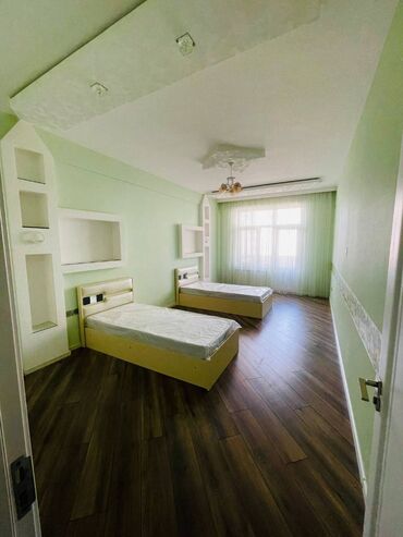 Uzunmüddətli kirayə mənzillər: Xətai Rayonu Nəcəfqulu Rəfiyev küç Xətai Metrosu 3 otaq. Mərtəbə - -da lalafo.az — 6 Uzunmüddətli kirayə mənzillər: Xətai Rayonu Nəcəfqulu Rəfiyev küç Xətai Metrosu 3 otaq. Mərtəbə - — 6