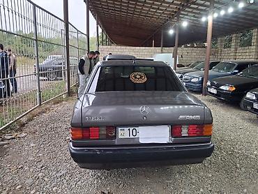 Mercedes-Benz: Mercedes-Benz 190 (W201): 1.8 л | 1992 г. Седан — 5