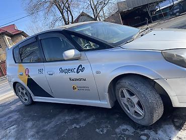 Toyota: Toyota Opa: 2003 г., Бензин — 4