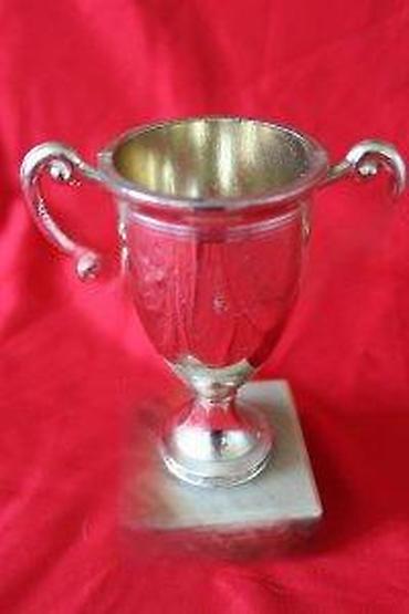 Značke, ordenje i medalje: STARI PEHARI | Stari pehari. Ukupno tri komada, za različite — 12