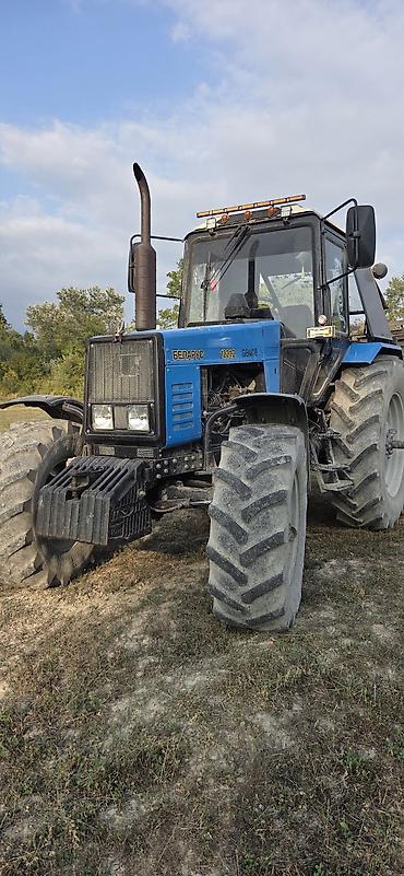 traktor satışı turbo az: Belarus 1221.2 traktor. Güclü və iriölçülü kənd təsərrüfatı işləri — 1