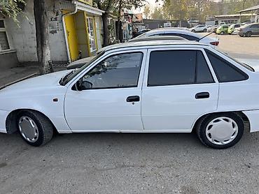 подушка демио: Daewoo Nexia: 2010 г., 1.5 л, Механика, Бензин, Седан — 3