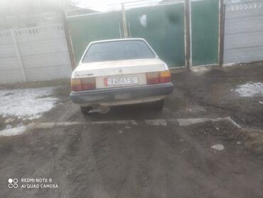 Audi: Audi 80: 1986 г., 1.8 л, Механика, Бензин