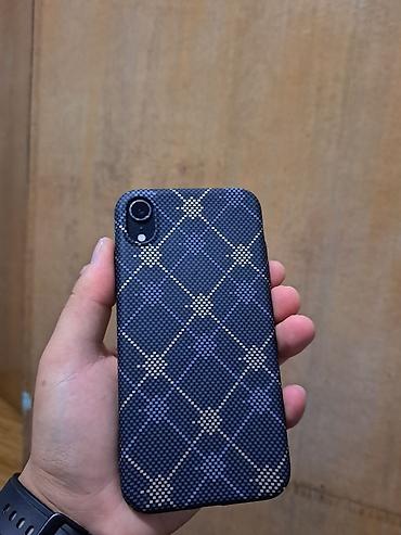 IPhone XR, 64 ГБ только сзади трещина и на корпусе потёртости работает at lalafo.kg IPhone XR, 64 ГБ только сзади трещина и на корпусе потёртости работает