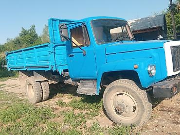 70 сом: ГАЗ : 1992 г., 4.7 л, Кол менен иштөөчү, Дизель — 5