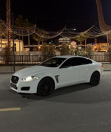 Aston Martin: Jaguar XF: 2012 г., 2.2 л, Автомат, Бензин, Седан — 3