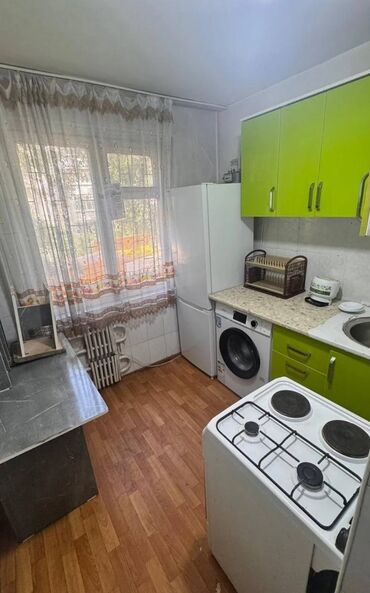 купить квартиру в рассрочку от хозяина: 1 комната, 33 м², 104 серия, 2 этаж, Косметический ремонт