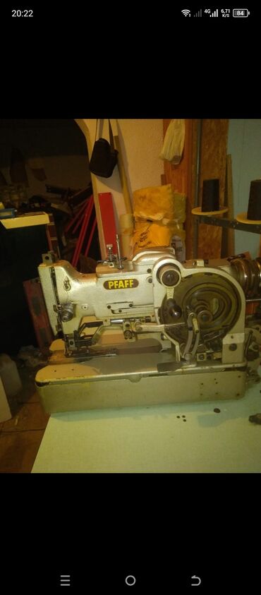 Industrijske šivaće mašine: Industrijska mašina za pravljenje rupica – PFAFF - Profesionalna — 4