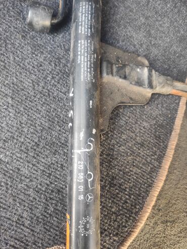 домкраты ош: Домкрат Mercedes-Benz, оригинал - ОЕМ номер: 210 583 01 15 (5) - Тип