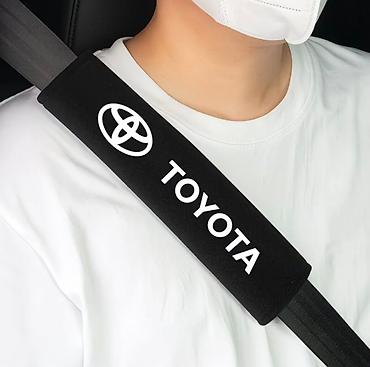 щит брибор: Мягкие накладки на ремни безопасности Toyota (набор 2 шт.) - Цвет — 2