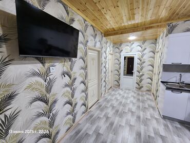 Günlük kirayə evlər: 100 kv. m, 5 otaqlı, Kombi, Qaz, İşıq — 12