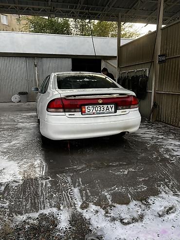 Продажа авто: Mazda 626: 1993 г., 1.8 л, Механика, Бензин, Хэтчбэк — 4
