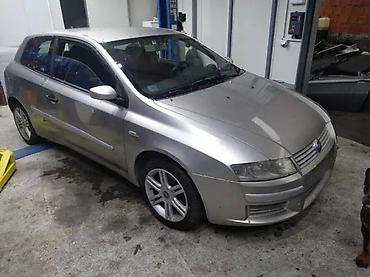 Auto delovi, gume i tjuning: Fiat Stilo 3v kompletan auto u delovima. Fiat Stilo 3v kompletan auto — 12