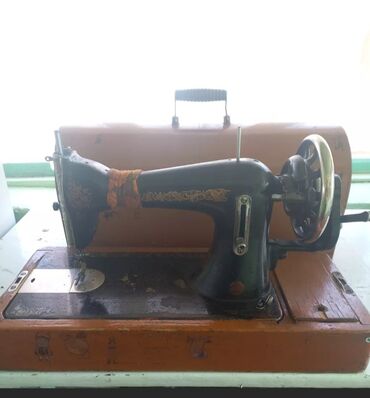 джипа: Швейная машина Механическая, Ручной