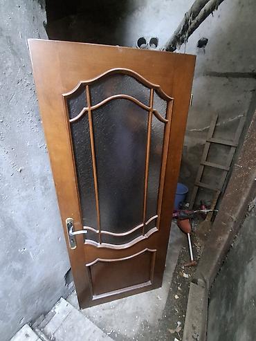 Şüşəli taxta otaq qapısı komplekti - Material: təbii ağac karkas