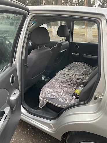 Chevrolet: Chevrolet Aveo: 2007 г., 1.6 л, Механика, Бензин, Хэтчбэк — 8